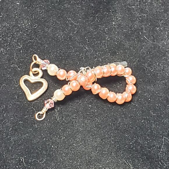 Handmade Beaded Breast Cancer Awareness Wire Wrapped Pin Heart Dangle 1" - Picture 1 of 5